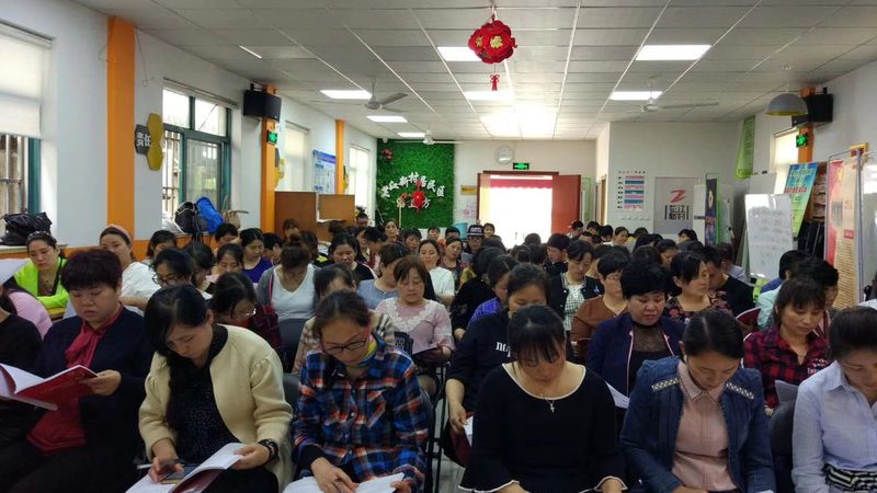 小标题：一、了解新手妈妈的关切点