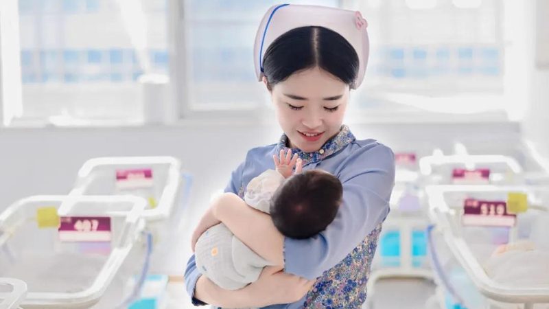 小标题：产后康复加盟的背景与意义